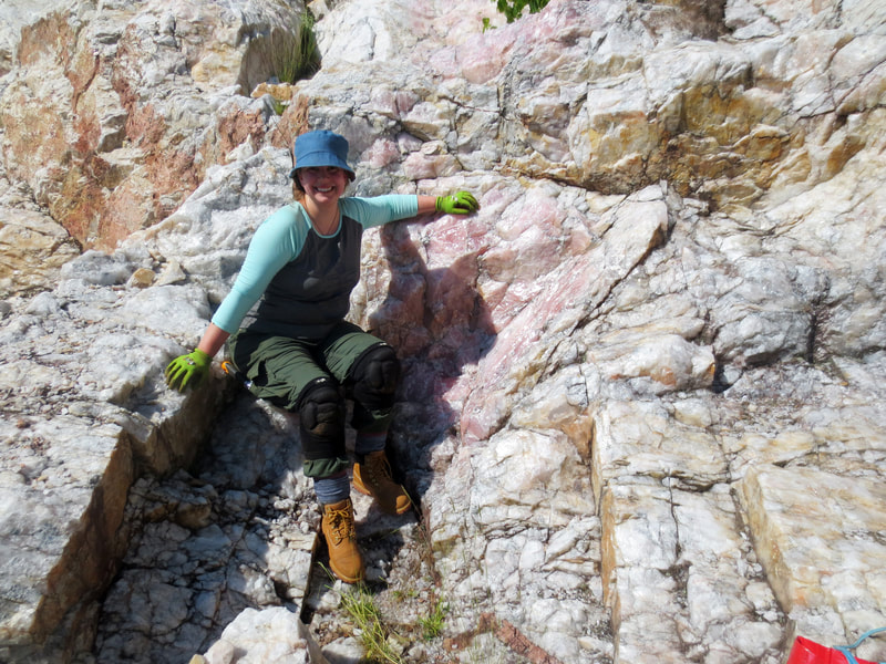 Gems, Gemstones, Minerals, Crystals, Rocks, Stones, Ontario, Canada, Rockhound, Rockhounding Tour, May Long Weekend, Crystal Hunting Tour, Mineral Tour, Rose Quartz, Aqua Rose Quarry